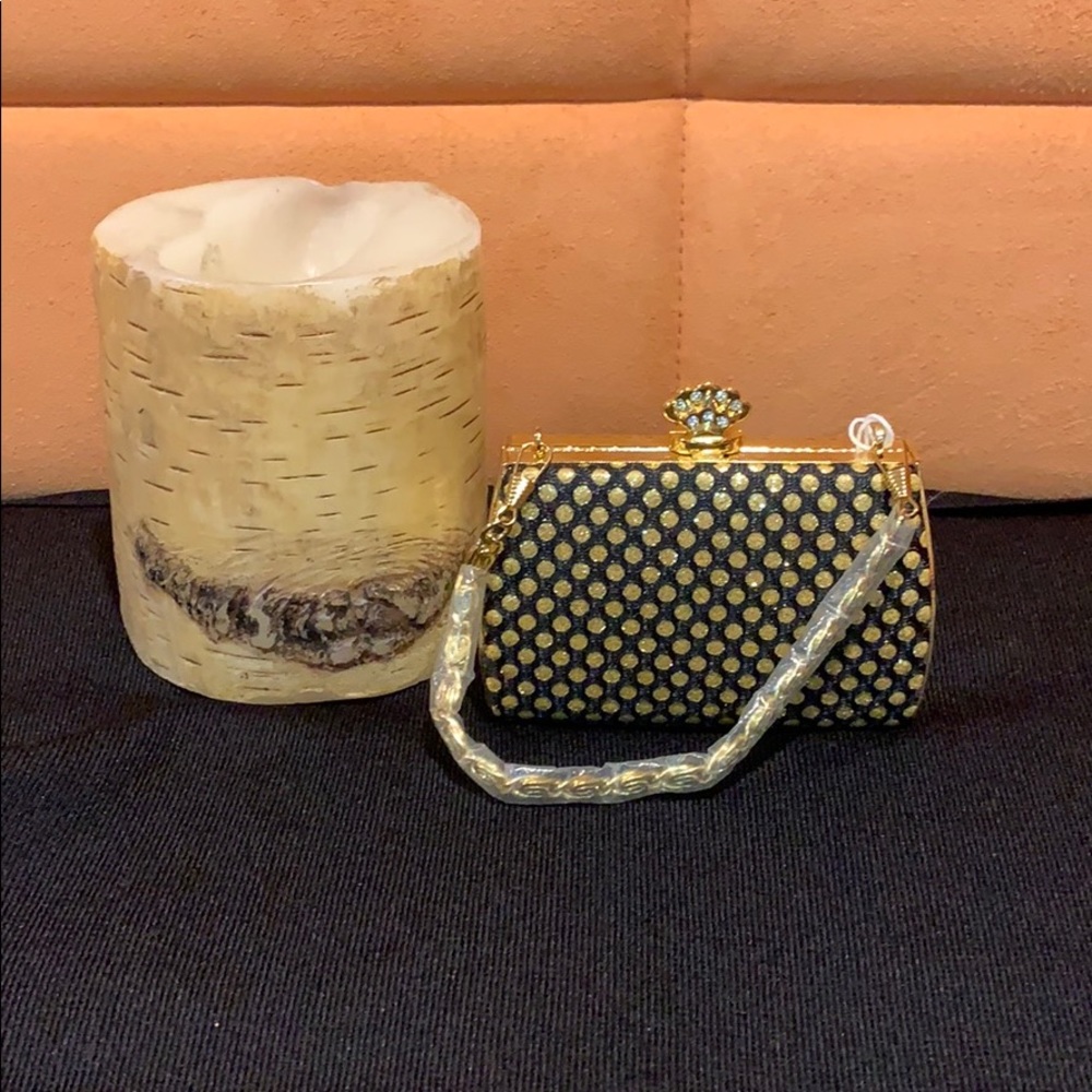 Classic new hand bag